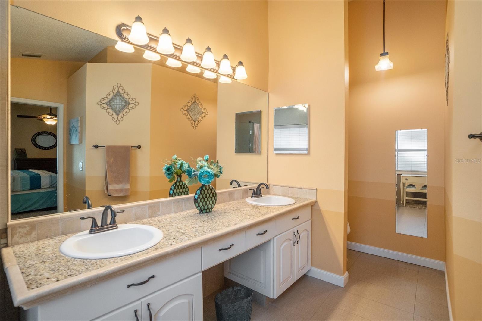 Image 20 of 31 For 1304 Gangplank Drive