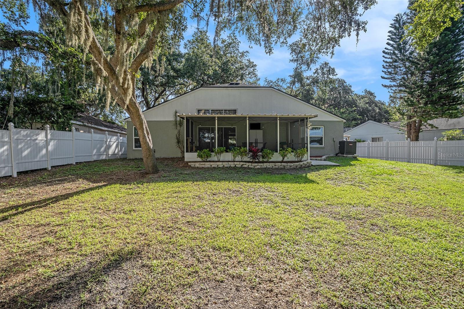 Image 29 of 31 For 1304 Gangplank Drive