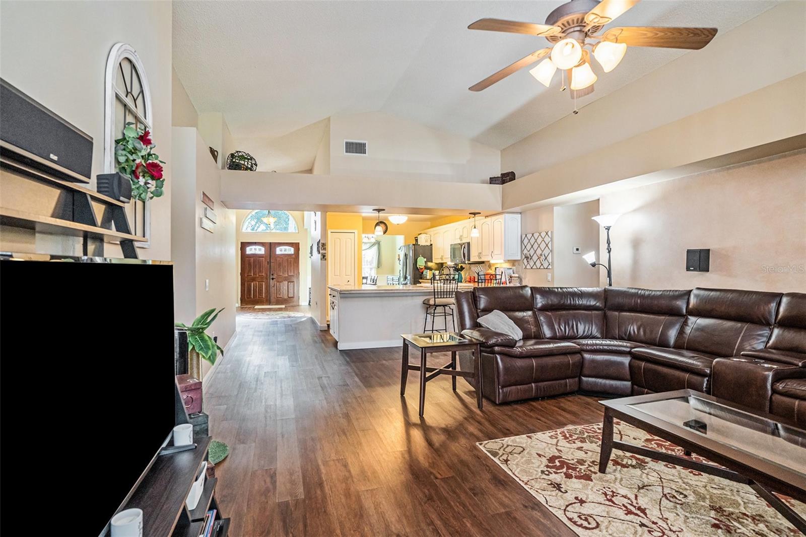 Image 8 of 31 For 1304 Gangplank Drive