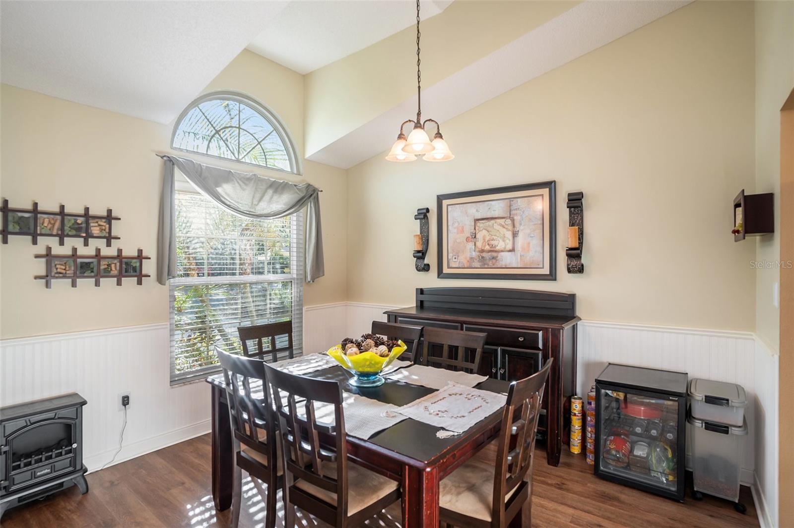 Image 9 of 31 For 1304 Gangplank Drive