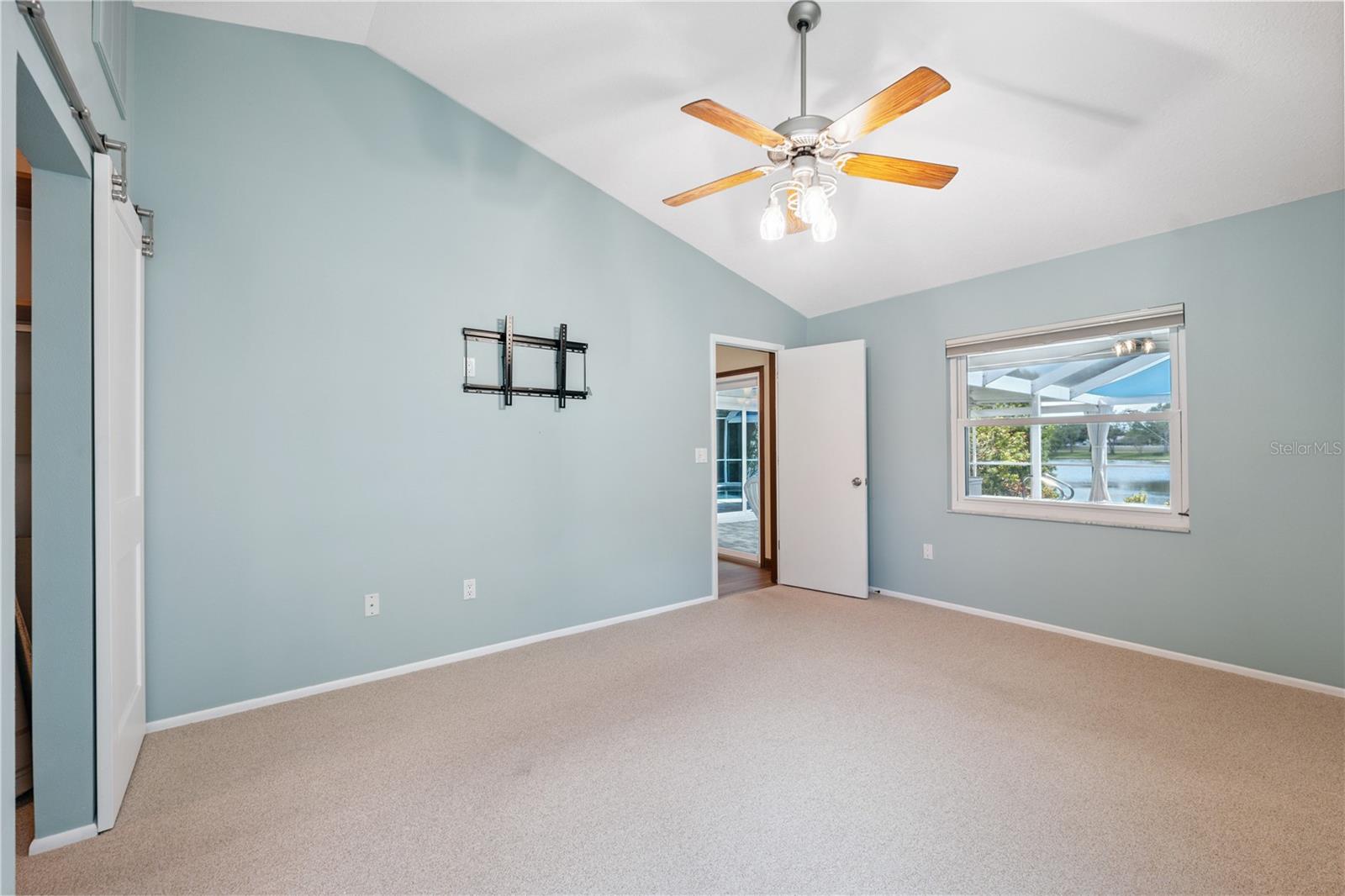 Image 16 of 53 For 12038 Steppingstone Boulevard