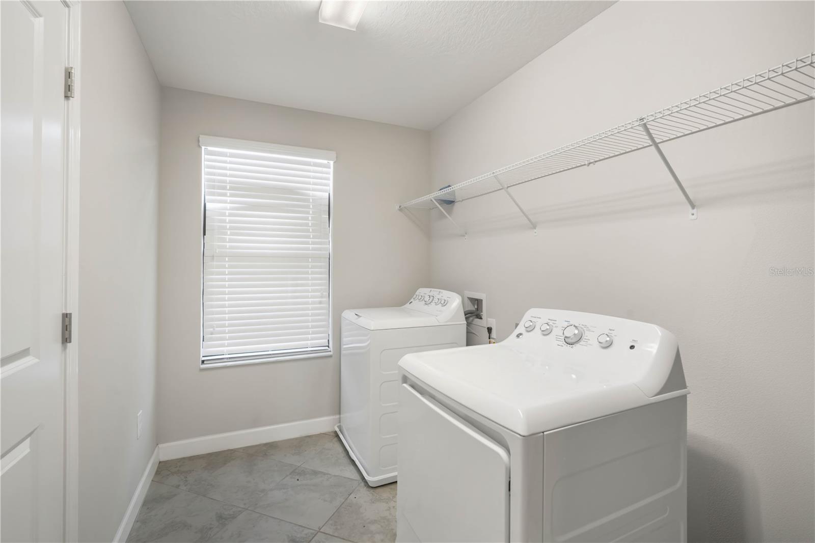 Image 11 of 28 For 13923 Roseate Tern Lane