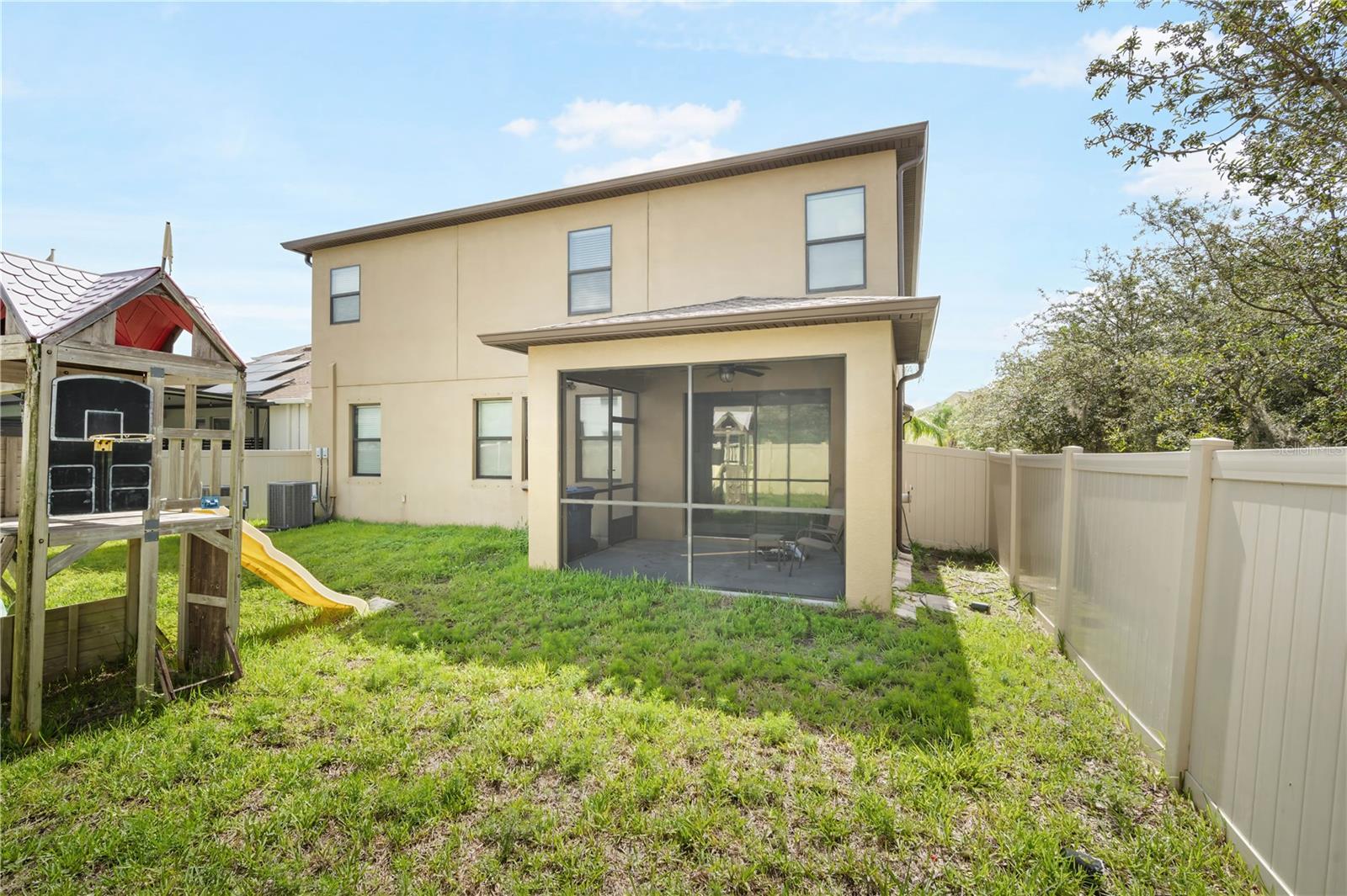 Image 4 of 28 For 13923 Roseate Tern Lane