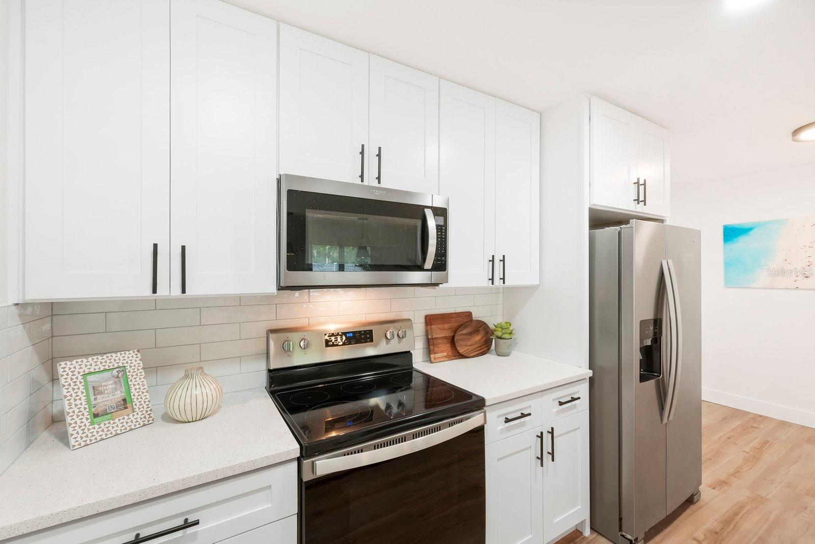 Image 14 of 34 For 11779 82nd Terrace
