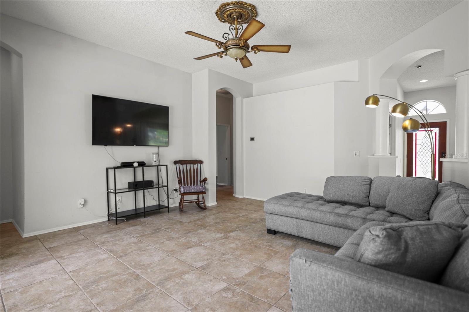 Image 10 of 45 For 4948 Ridgemoor Circle