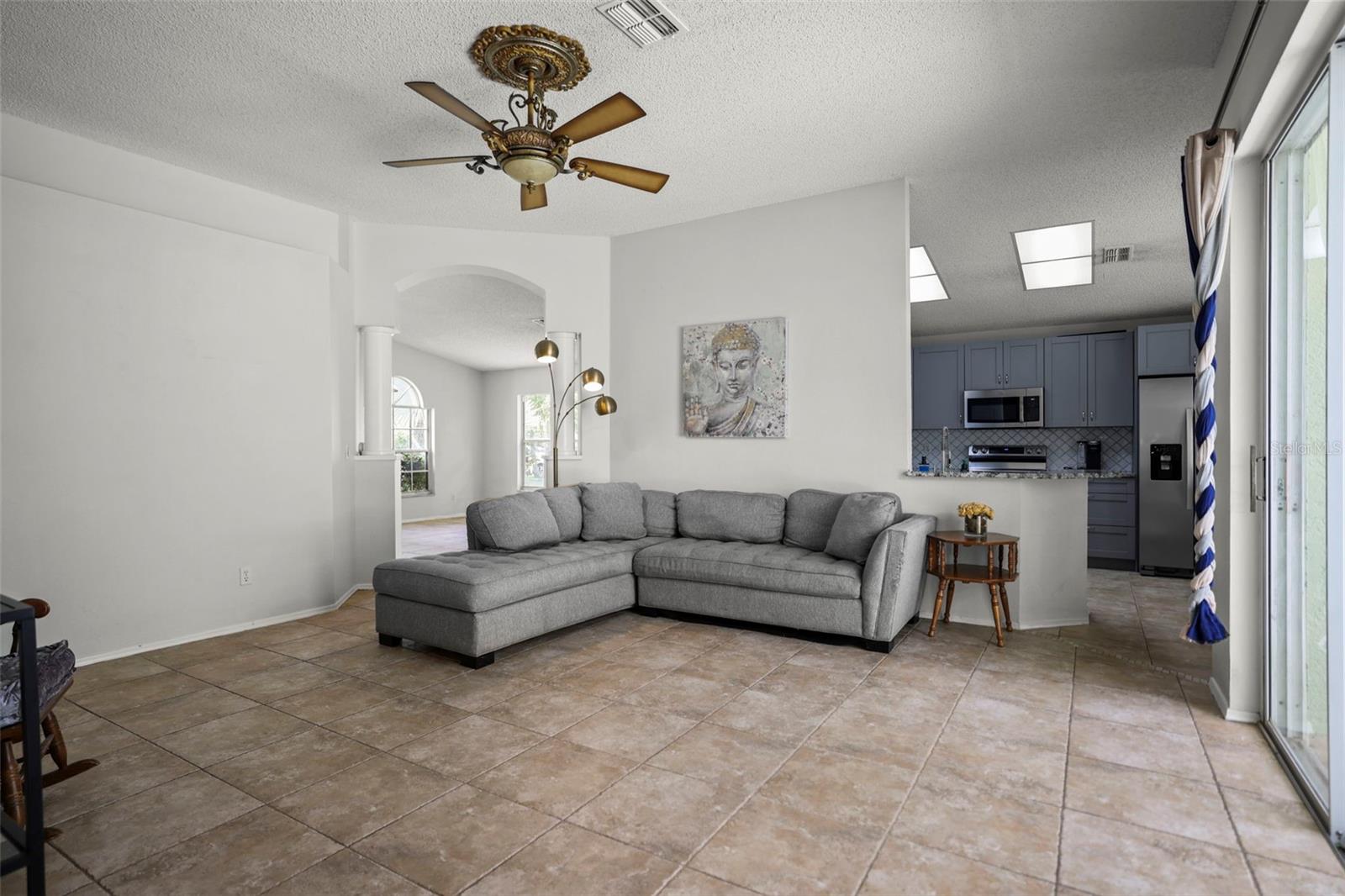 Image 11 of 45 For 4948 Ridgemoor Circle