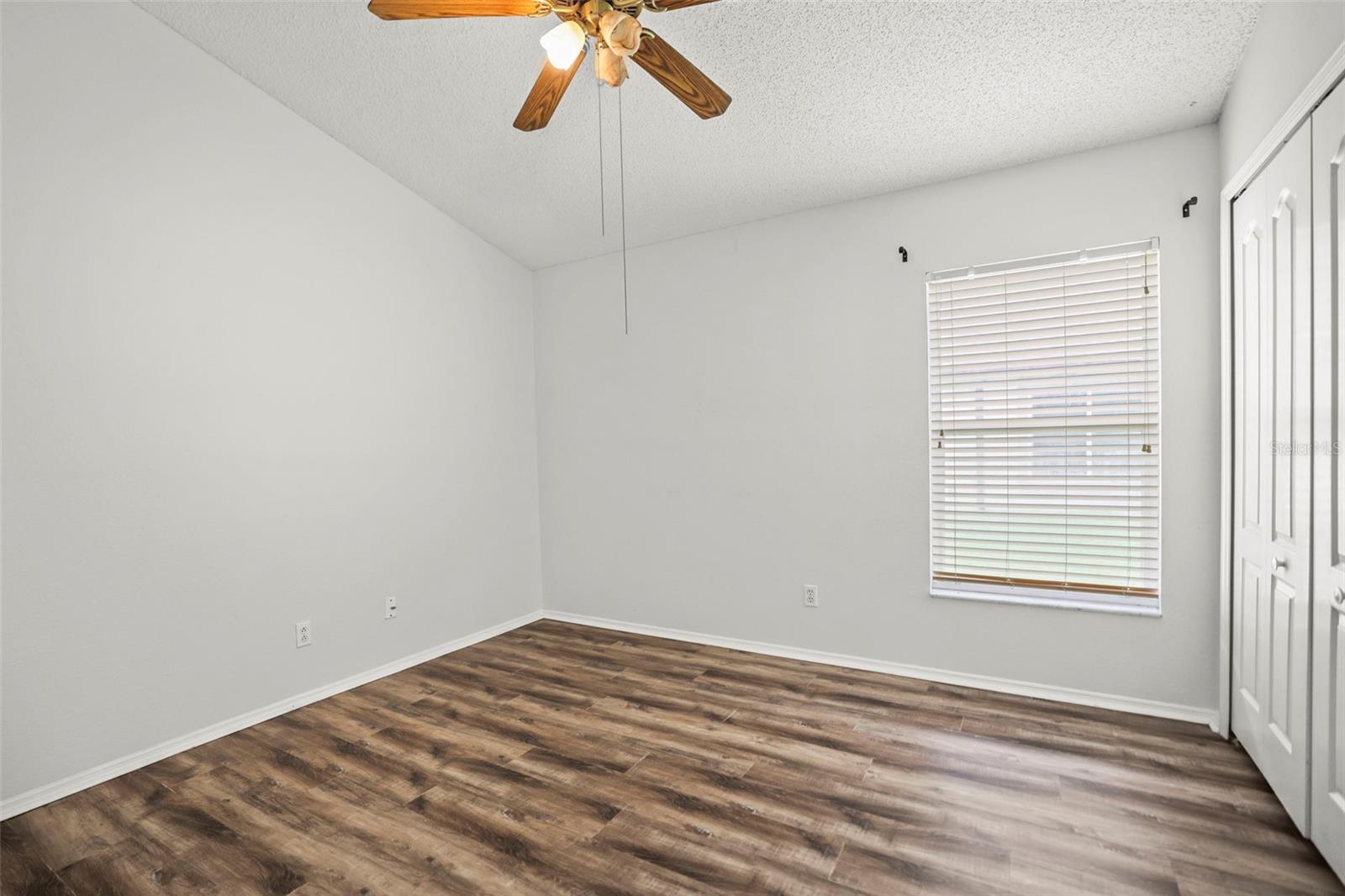 Image 19 of 45 For 4948 Ridgemoor Circle