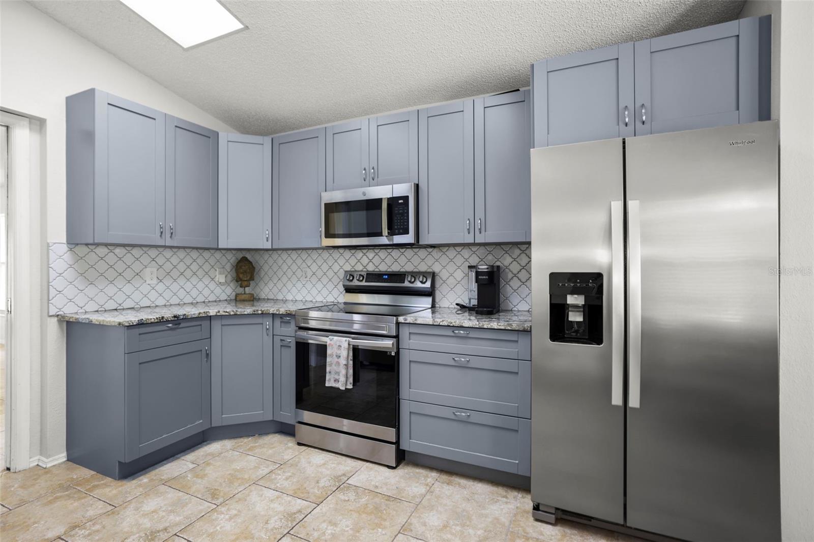 Image 7 of 45 For 4948 Ridgemoor Circle