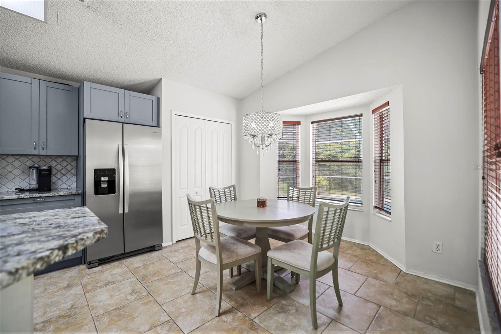 Image 8 of 45 For 4948 Ridgemoor Circle