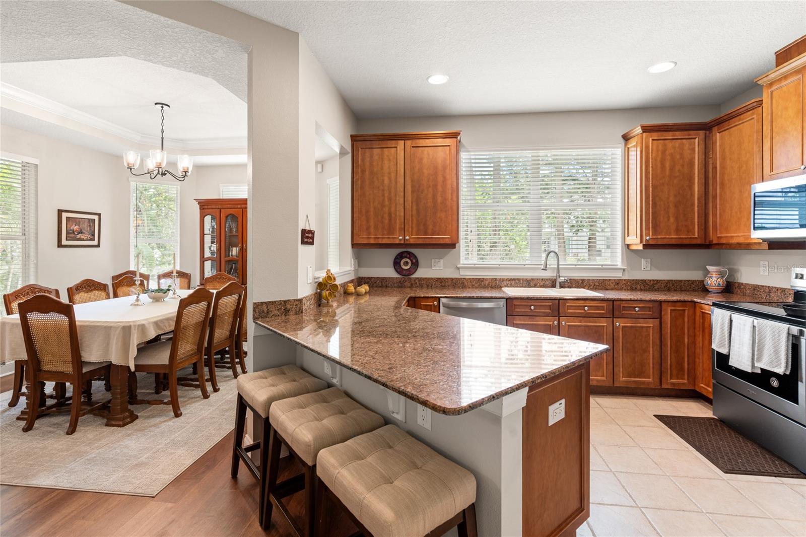 Image 11 of 45 For 3519 Heards Ferry Drive