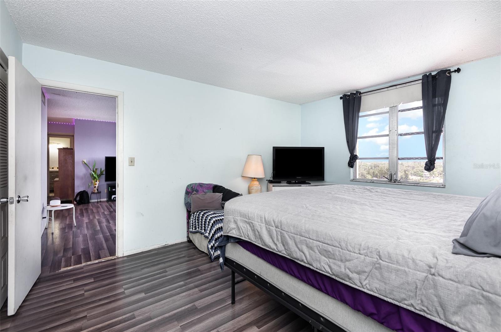 Image 11 of 25 For 2901 26th Street W 815