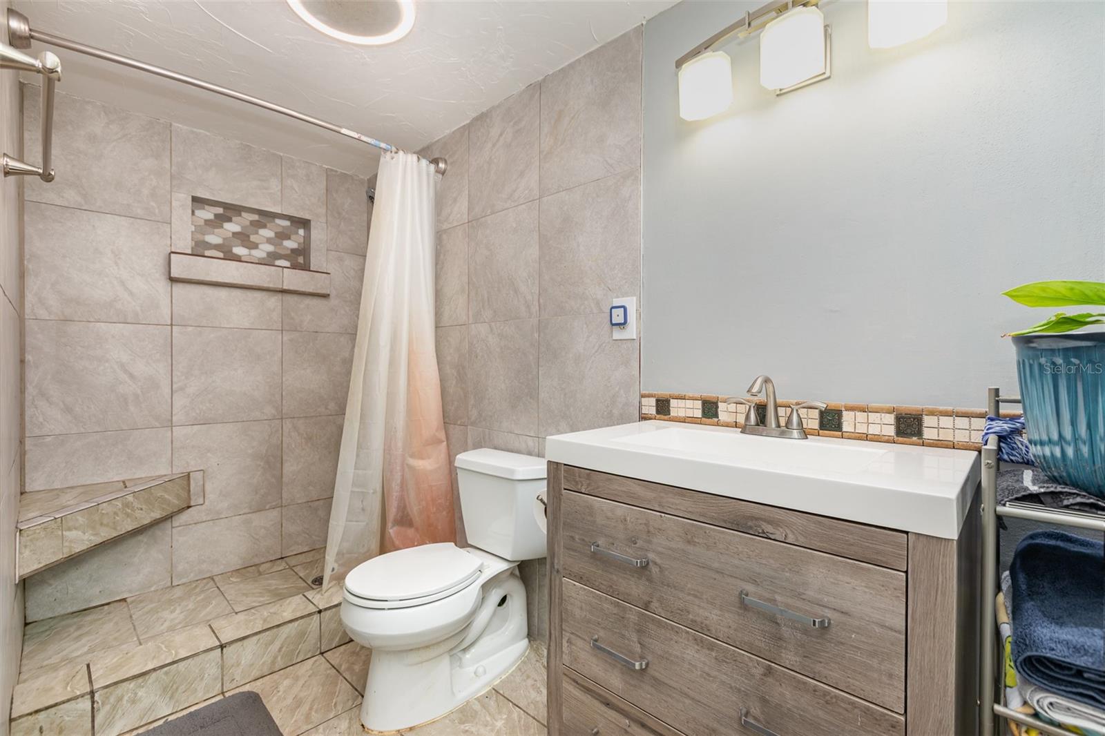 Image 16 of 25 For 2901 26th Street W 815