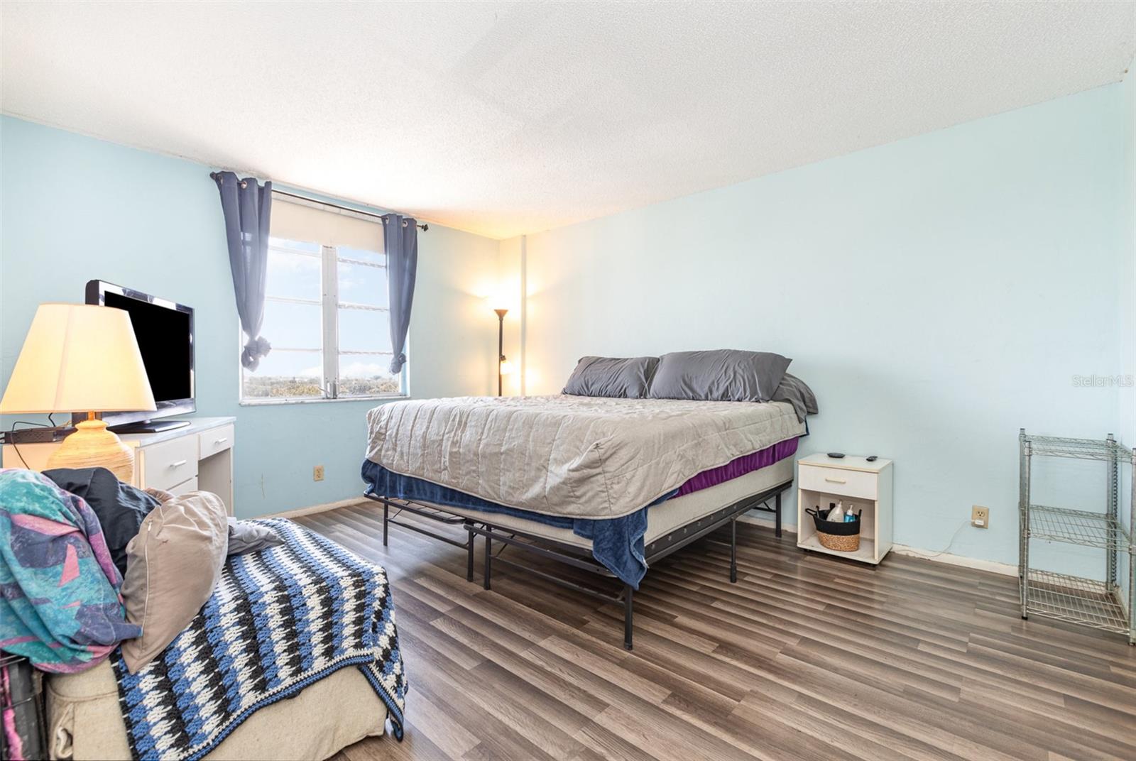 Image 9 of 25 For 2901 26th Street W 815