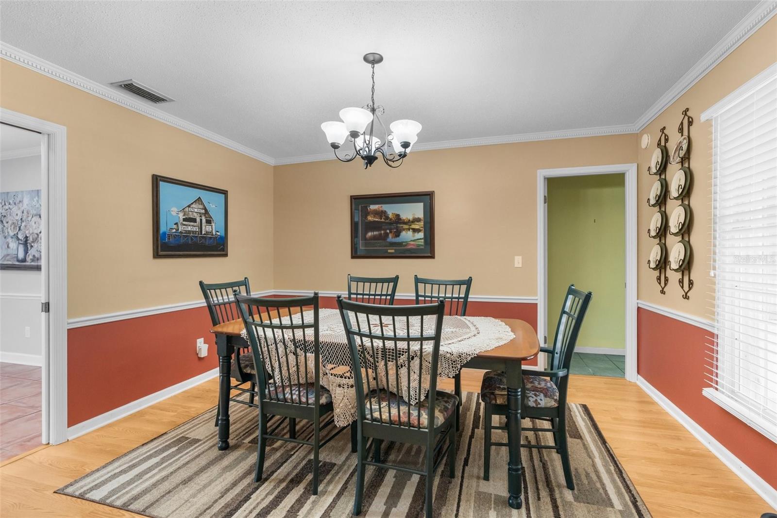 Image 16 of 40 For 23327 Christian Circle