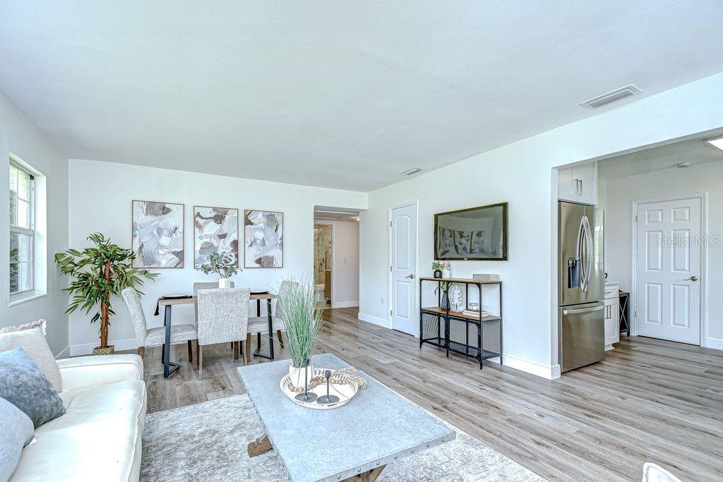 Image 8 of 18 For 8001 Highland Avenue