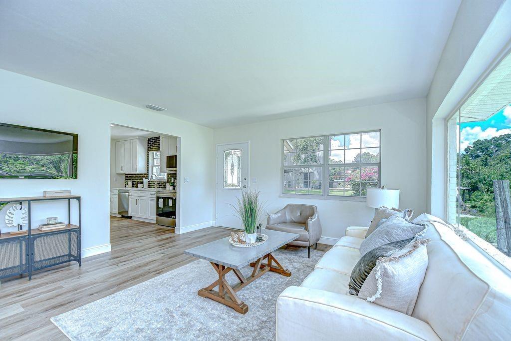 Image 9 of 18 For 8001 Highland Avenue