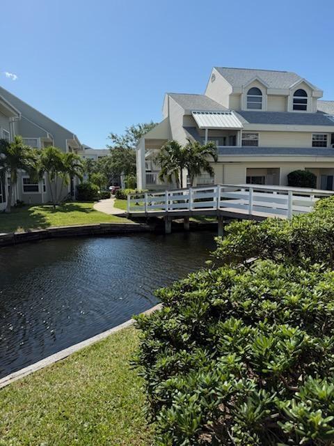 Image 8 of 10 For 6932 Stones Throw Circle N 7101