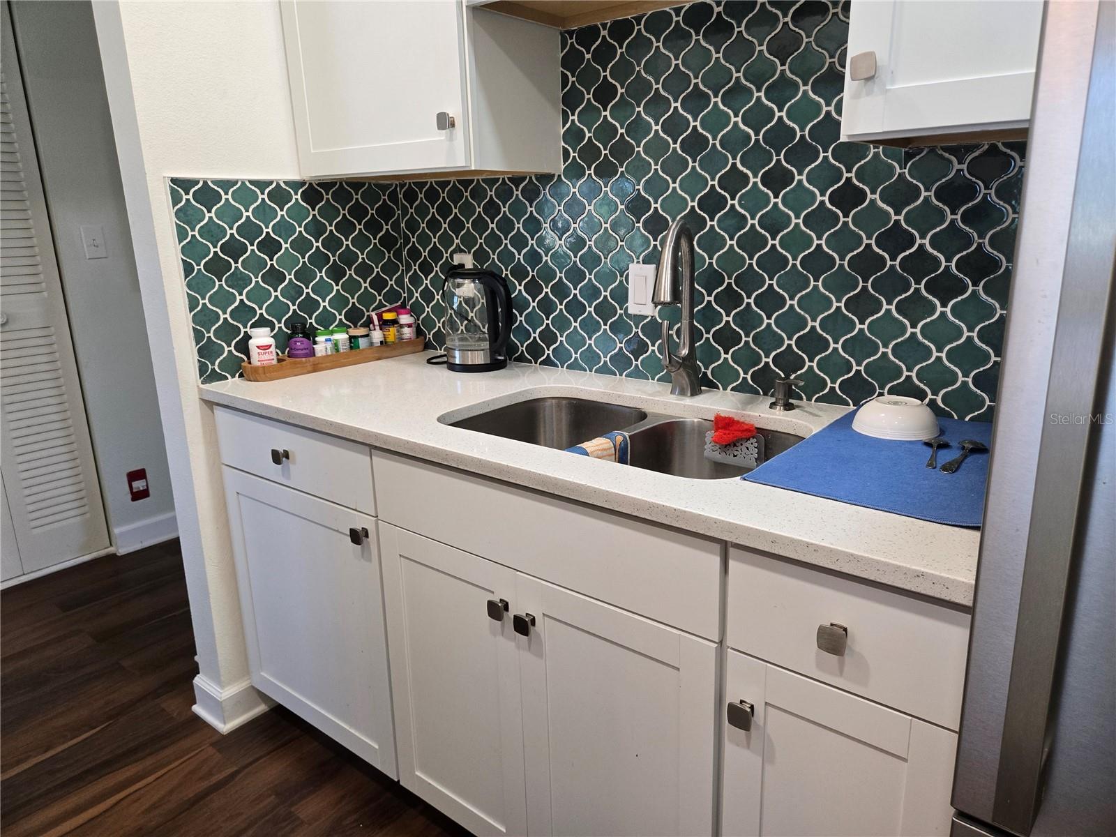 Image 12 of 29 For 5925 Terrace Park Drive N 210