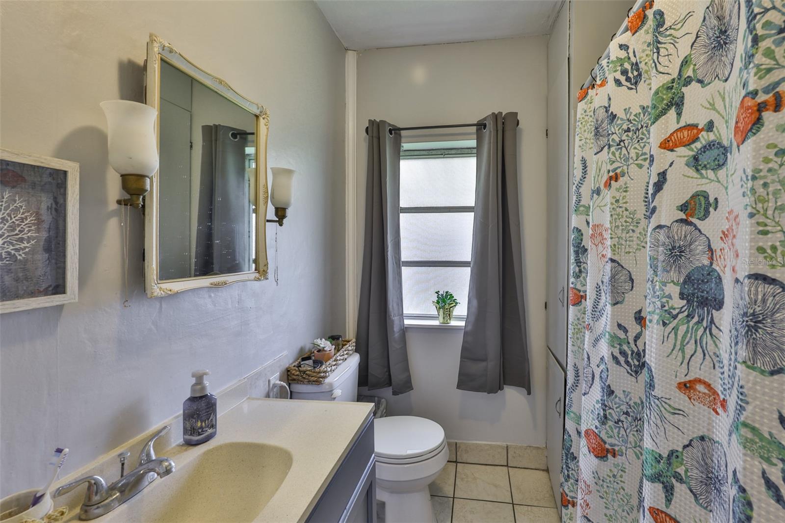 Listing photo id 19 for 1303 Cherry Street