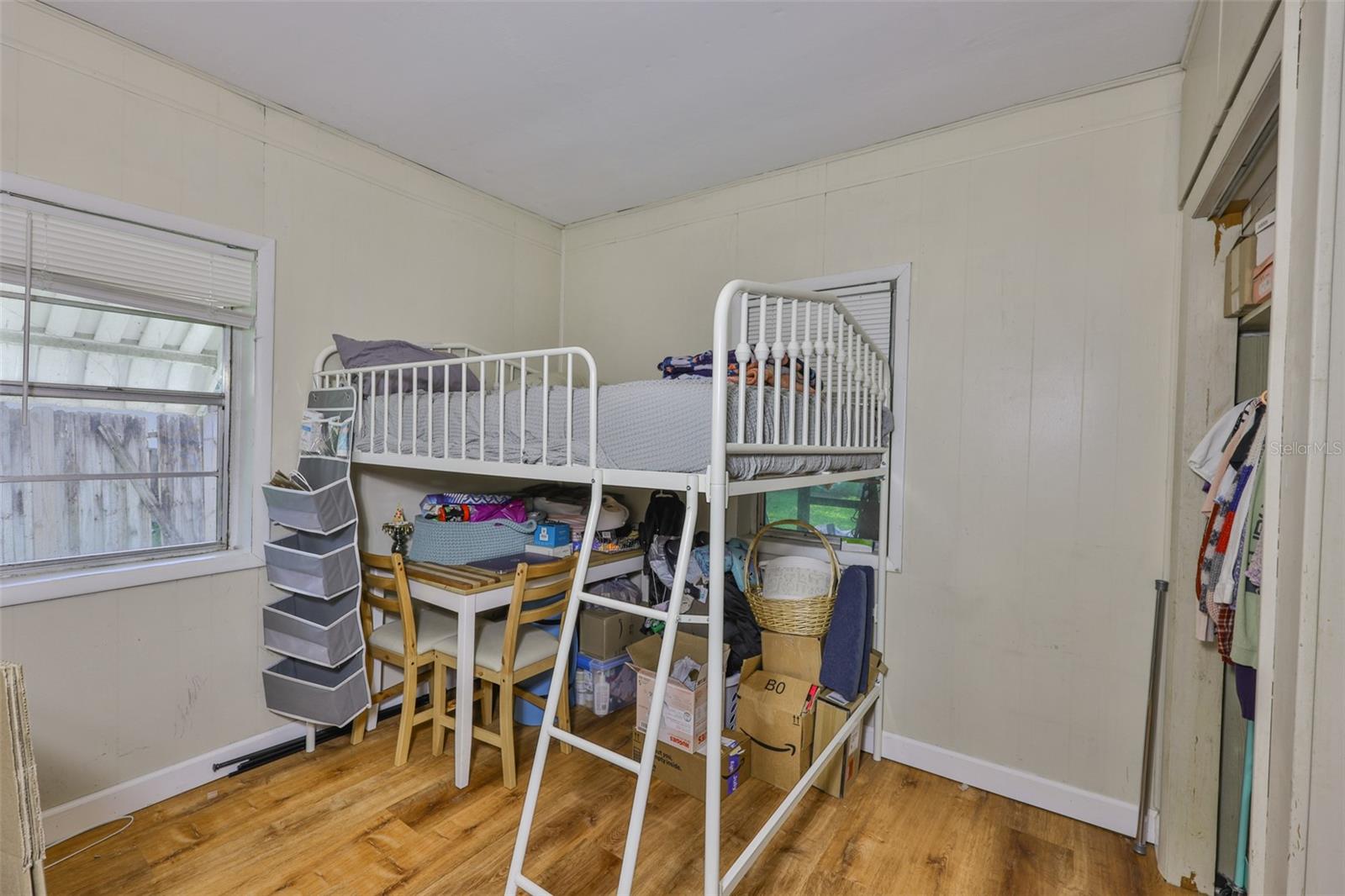 Listing photo id 20 for 1303 Cherry Street