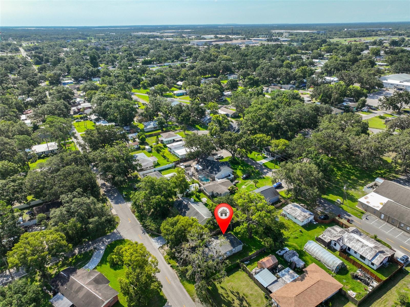 Listing photo id 2 for 1303 Cherry Street