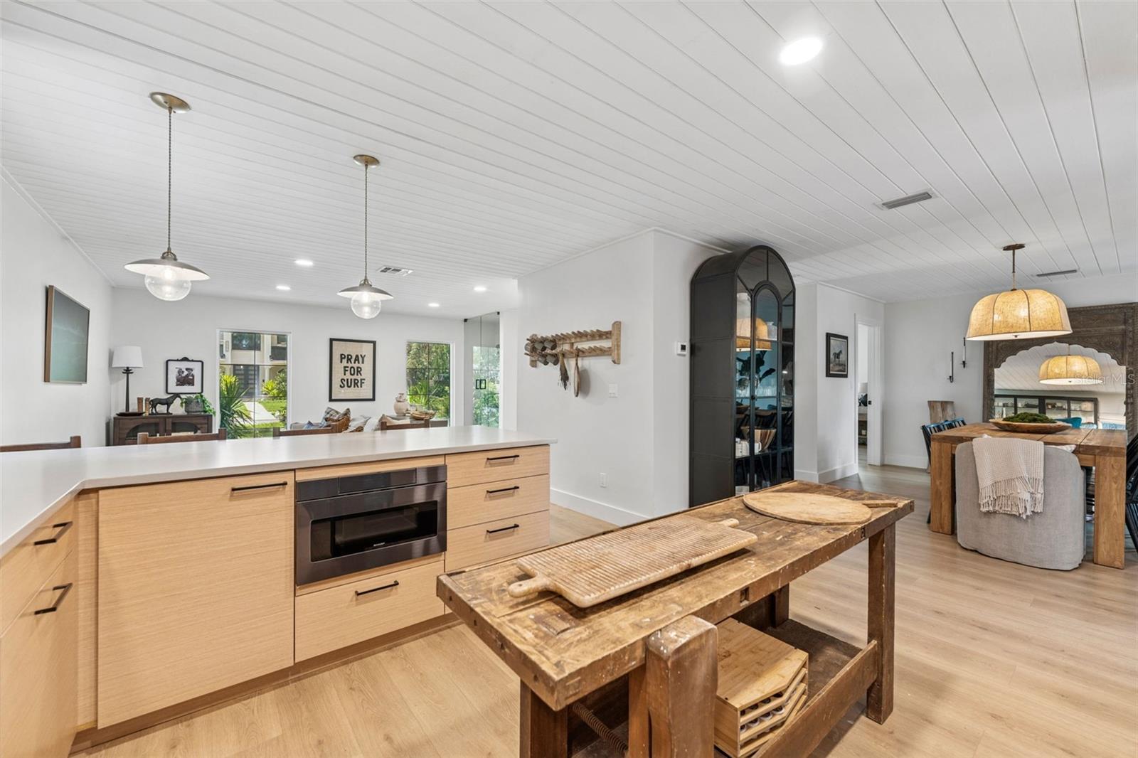Image 16 of 46 For 2512 Jetton Avenue
