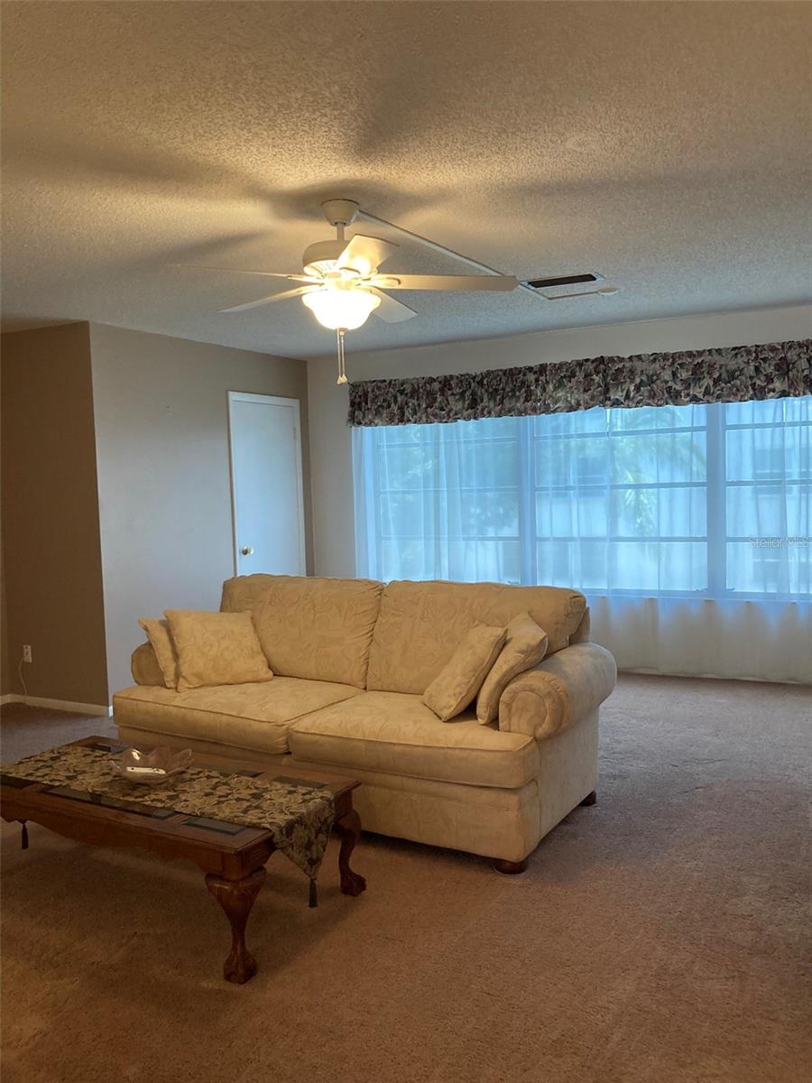 Image 21 of 61 For 5623 80th Street N 314