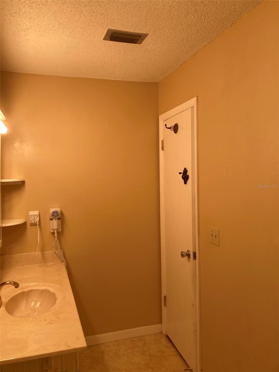 Image 44 of 61 For 5623 80th Street N 314