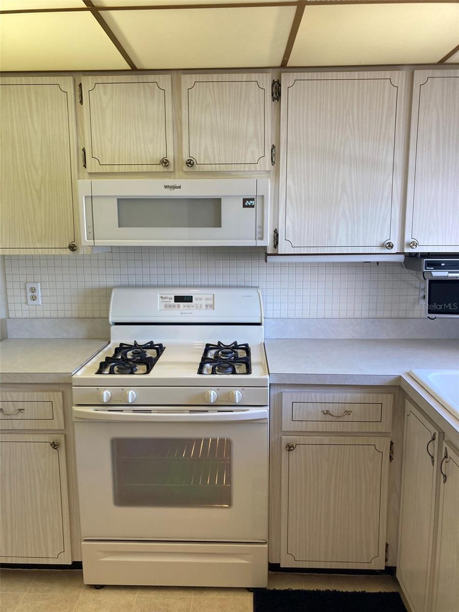 Image 7 of 61 For 5623 80th Street N 314