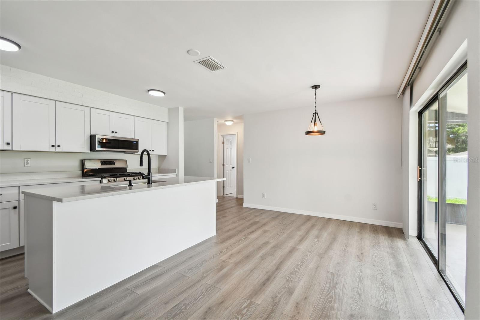 Image 10 of 35 For 7961 2nd Way N