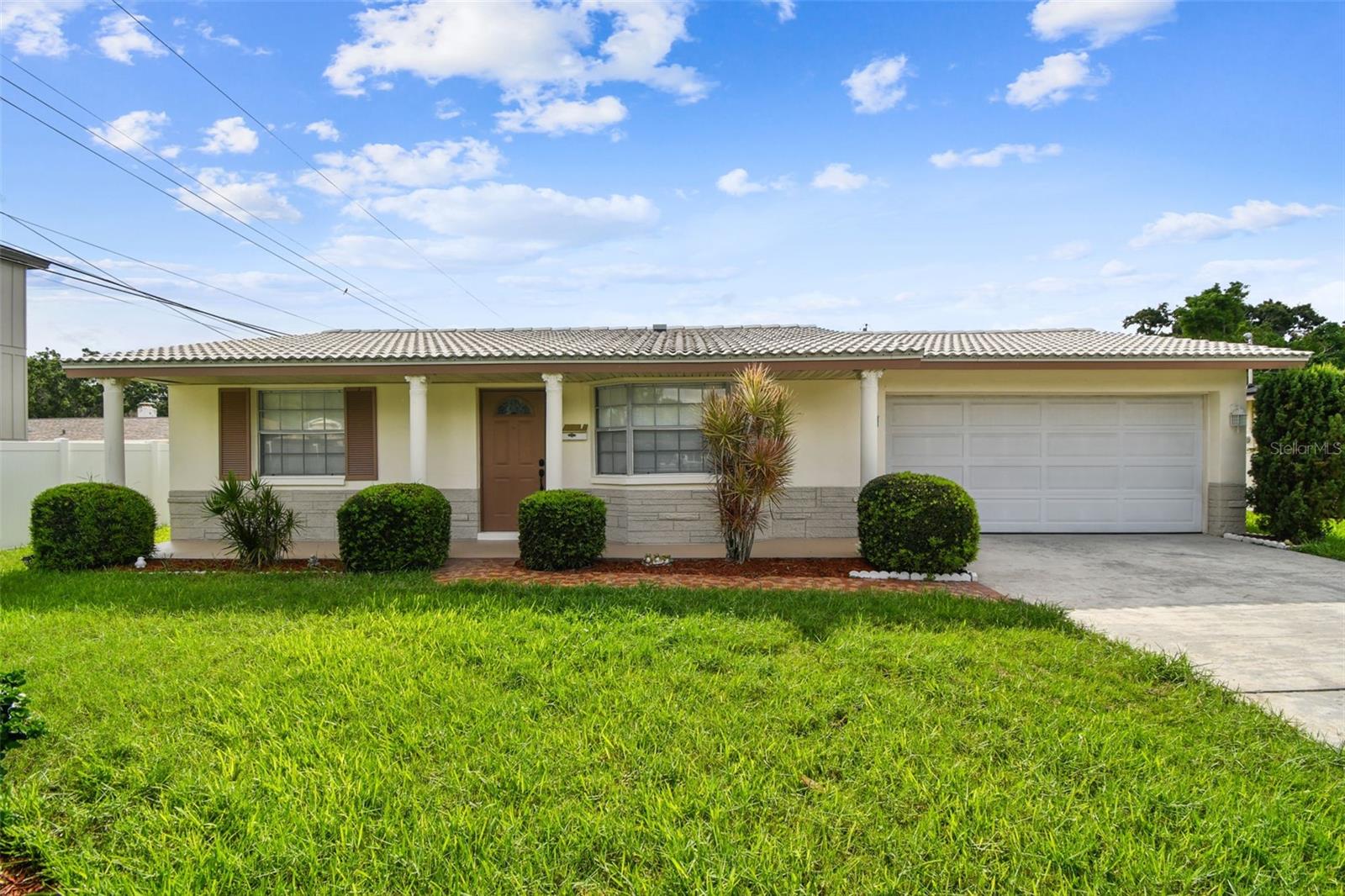 Image 2 of 35 For 7961 2nd Way N