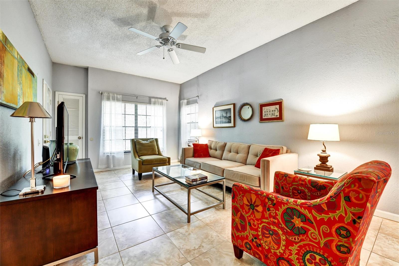 Image 5 of 24 For 269 Los Prados Drive 1011
