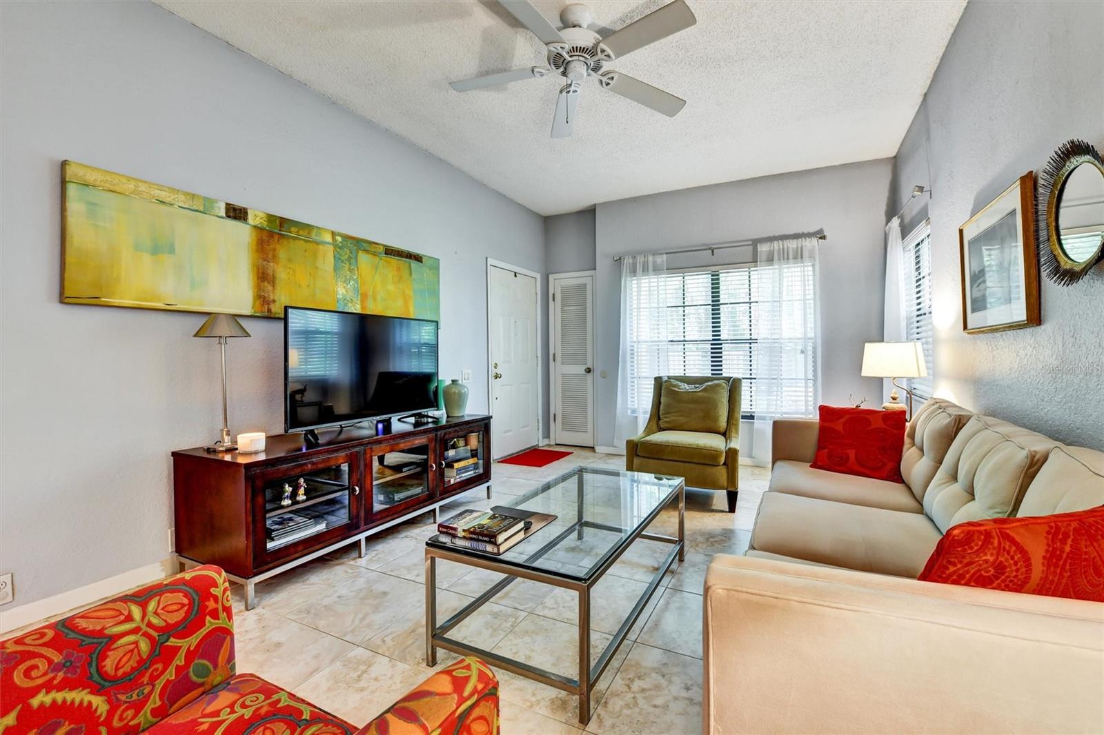 Image 8 of 24 For 269 Los Prados Drive 1011
