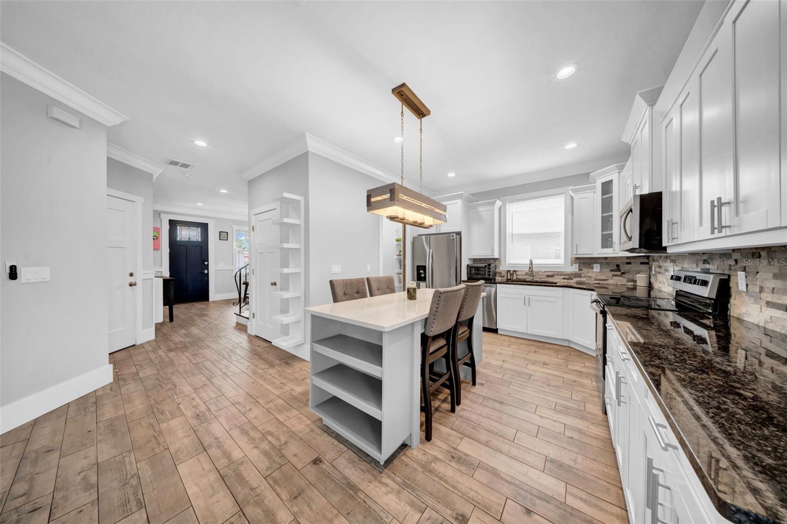 Image 12 of 53 For 3013 Crest Avenue