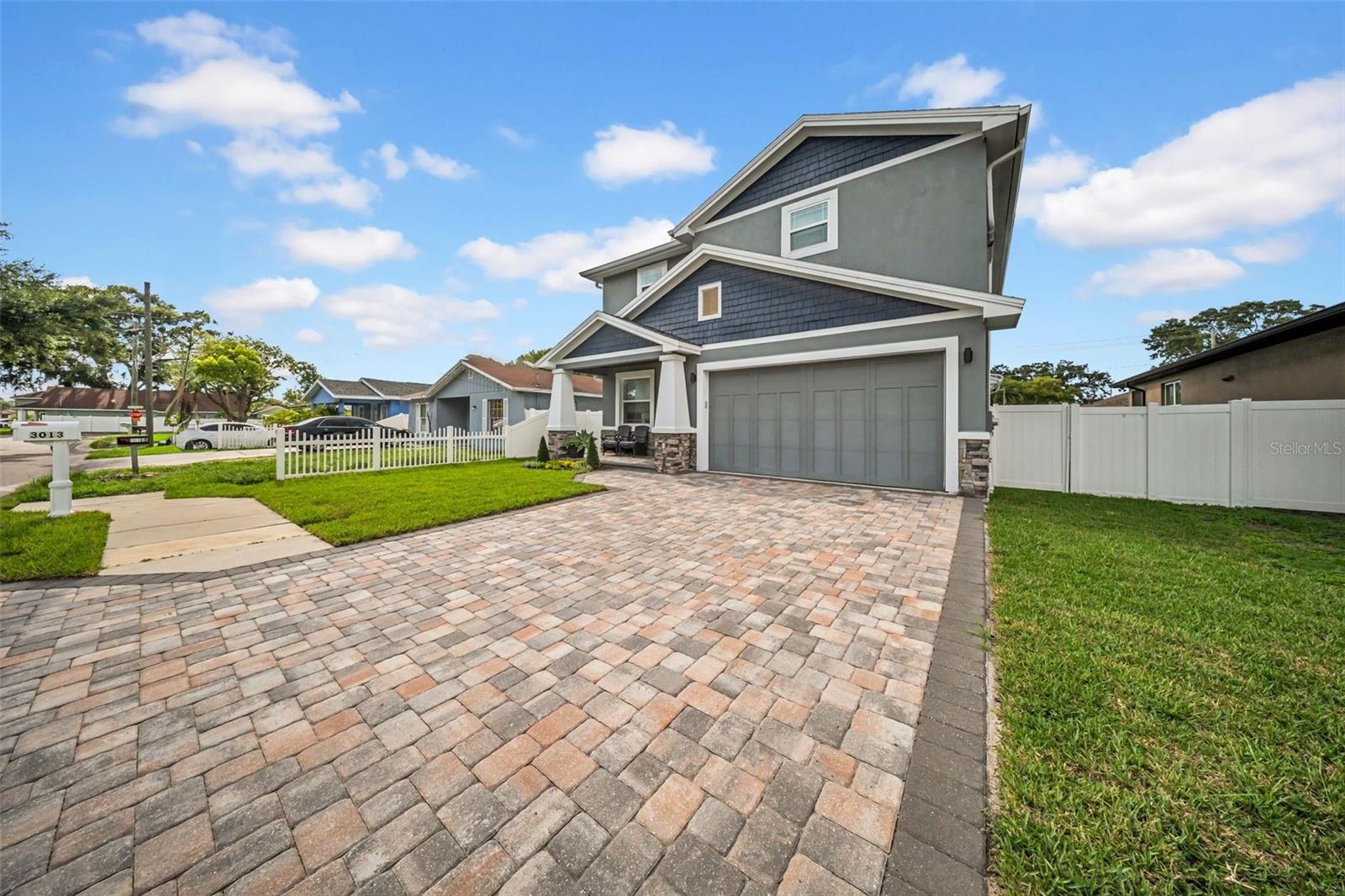 Image 3 of 53 For 3013 Crest Avenue