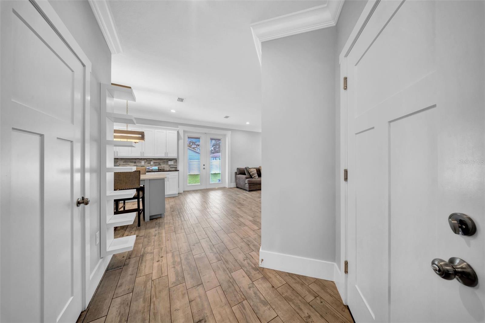 Image 9 of 53 For 3013 Crest Avenue