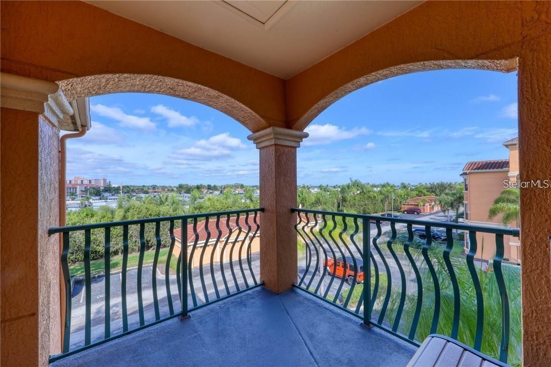Image 9 of 60 For 2733 Via Cipriani  830b