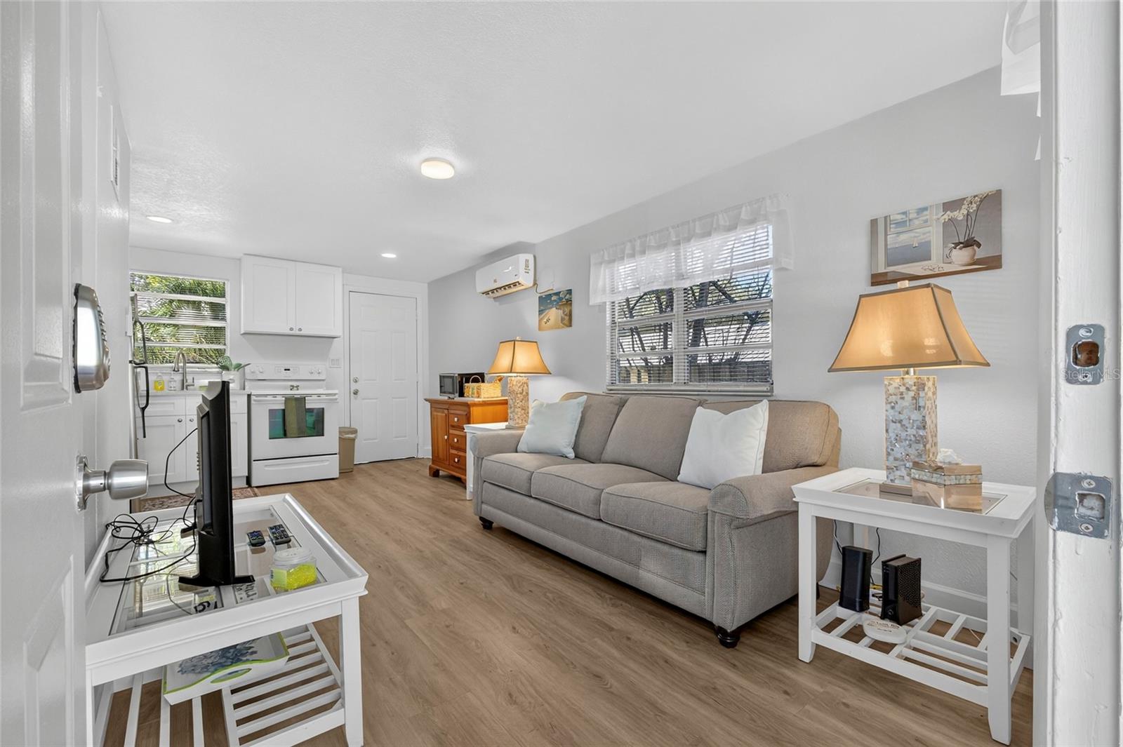 Image 10 of 42 For 4214 Ohio Avenue