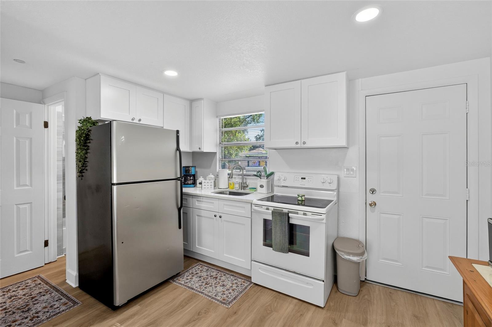 Image 13 of 42 For 4214 Ohio Avenue