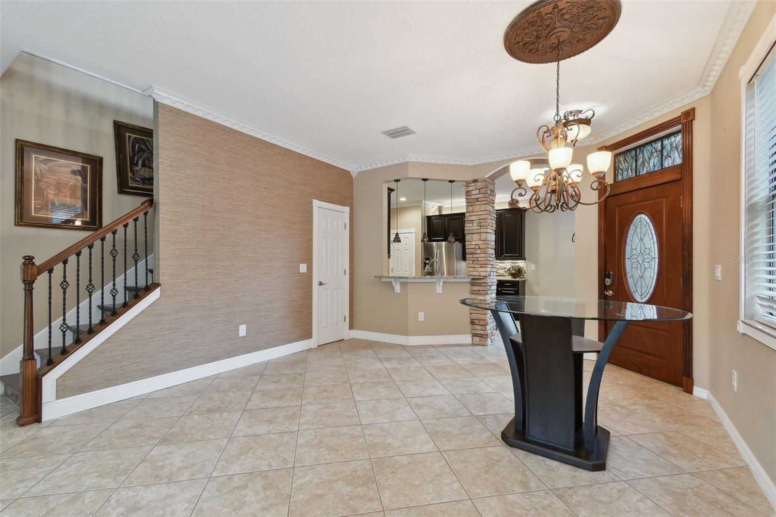 Listing photo id 8 for 7929 Tasso Court