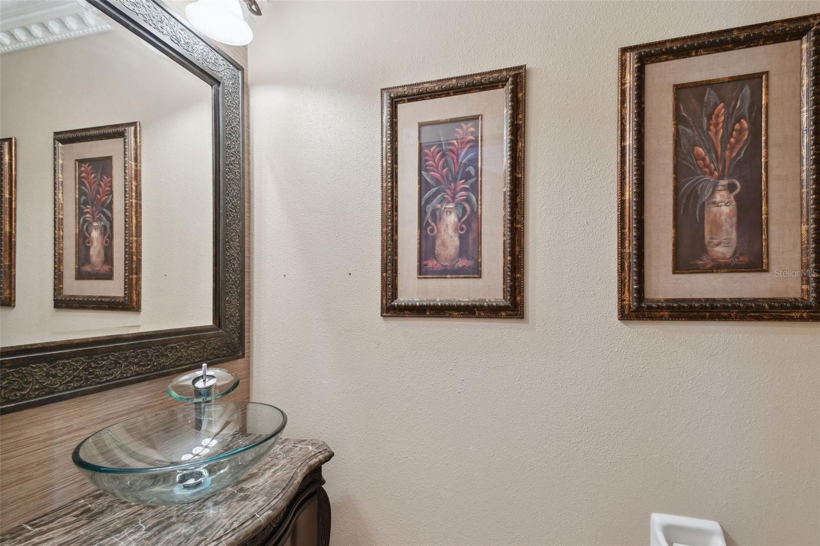 Listing photo id 26 for 7929 Tasso Court