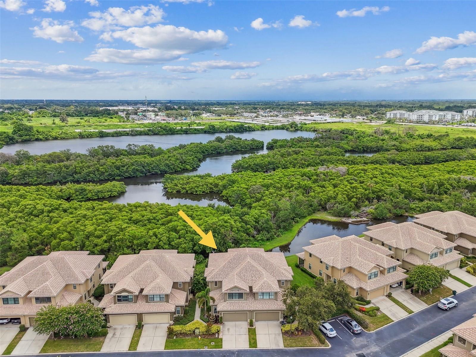 Listing photo id 1 for 7929 Tasso Court