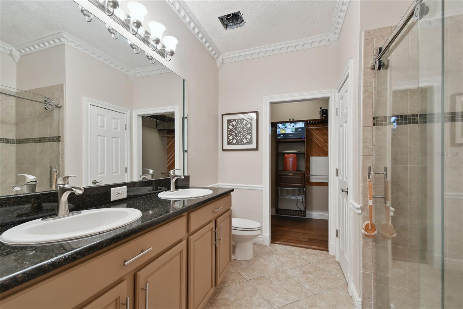 Listing photo id 32 for 7929 Tasso Court
