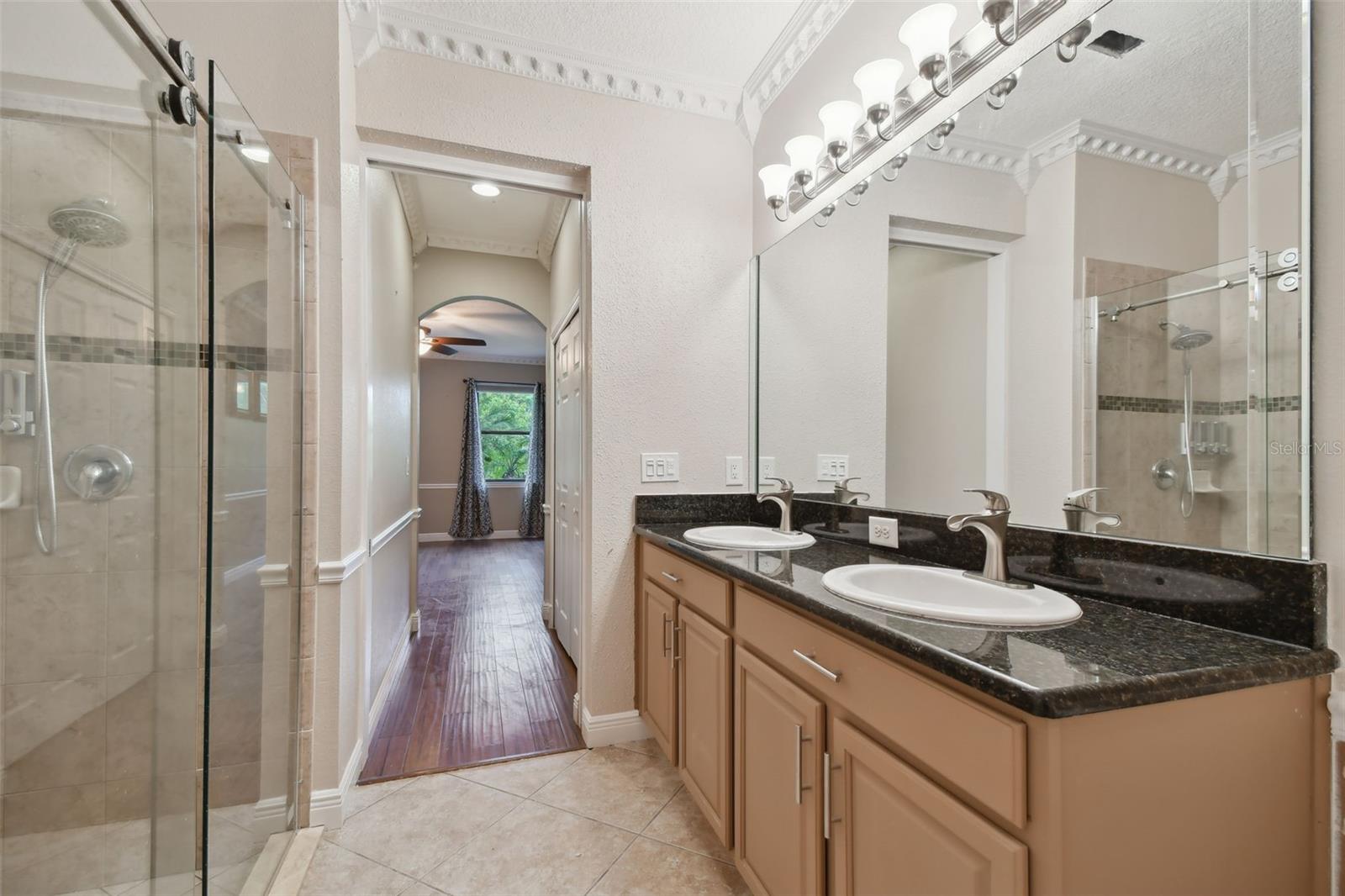 Listing photo id 33 for 7929 Tasso Court