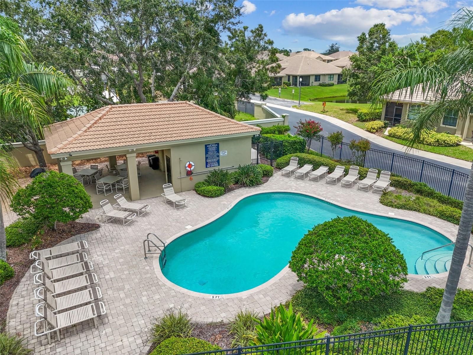 Listing photo id 73 for 7929 Tasso Court