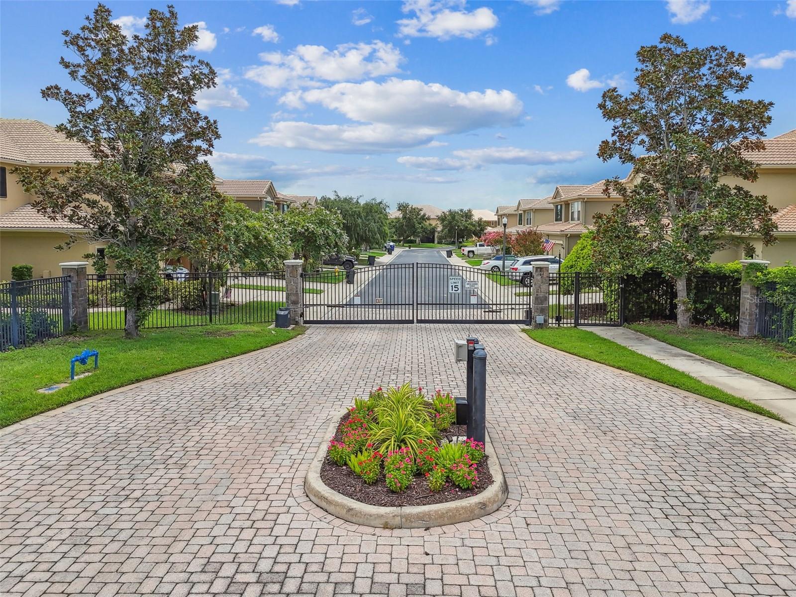 Listing photo id 78 for 7929 Tasso Court