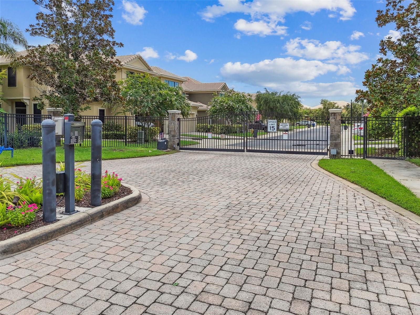 Listing photo id 79 for 7929 Tasso Court
