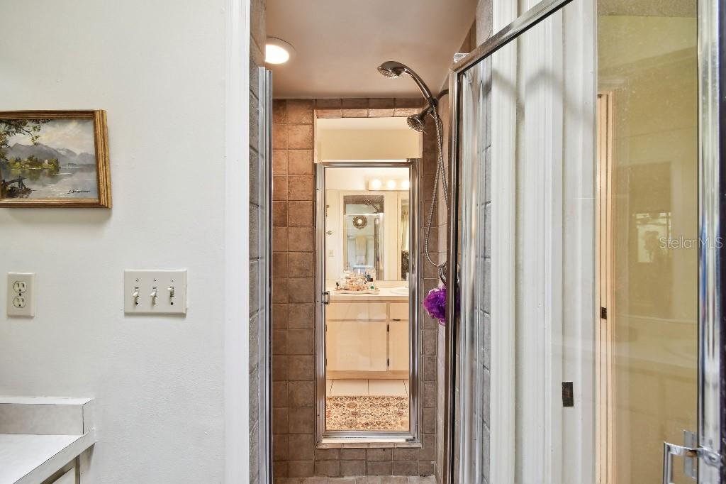 Image 24 of 36 For 6642 Parson Brown Drive