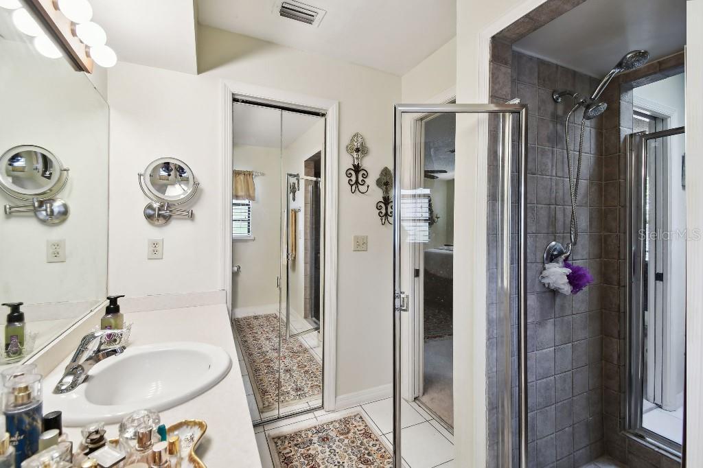 Image 26 of 36 For 6642 Parson Brown Drive