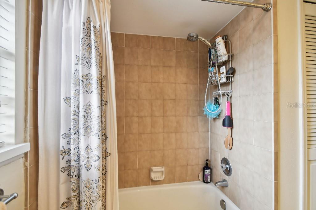 Image 30 of 36 For 6642 Parson Brown Drive